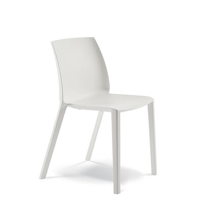 Dora Chair
